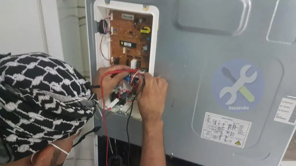 5 طرق في تصليح ثلاجة المنزل