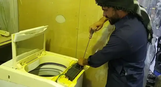 تشخيص الأعطال الإصلاح العاجل للغسالات بالمنزل